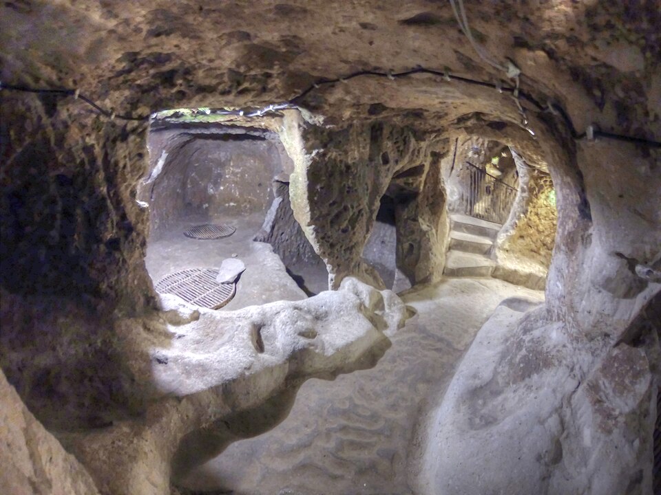 Ponto Turístico Cidade Subterrânea de Kaymakli em Göreme