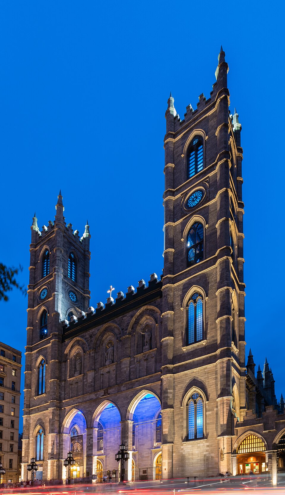 Ponto Turístico Notre-Dame Basilica em Montreal