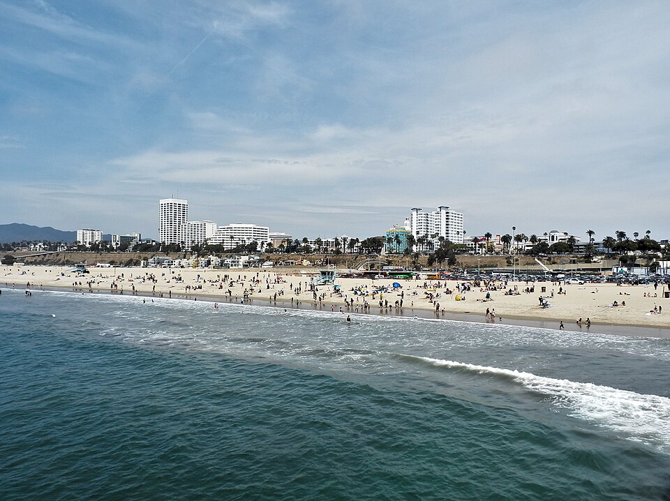 Ponto Turístico Santa Monica Pier em Los Angeles
