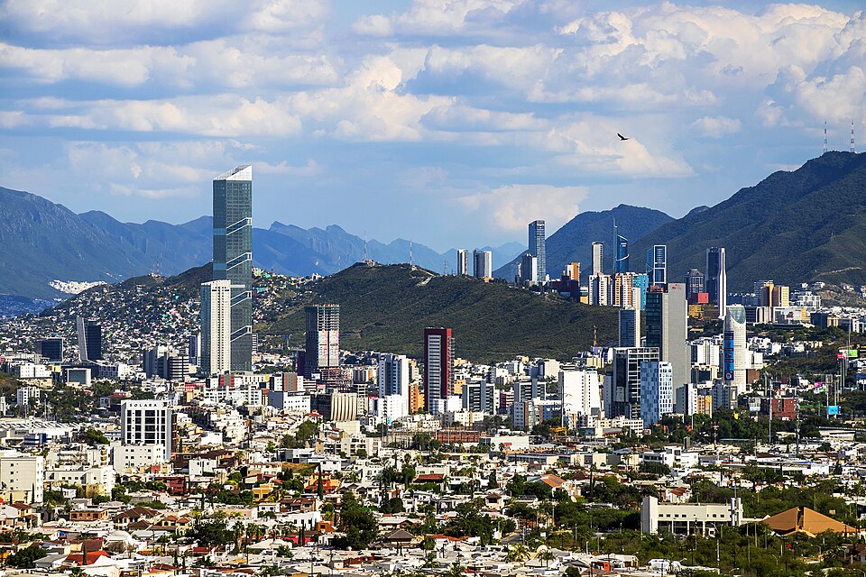 Ponto Turístico Paseo Santa Lucía em Monterrey
