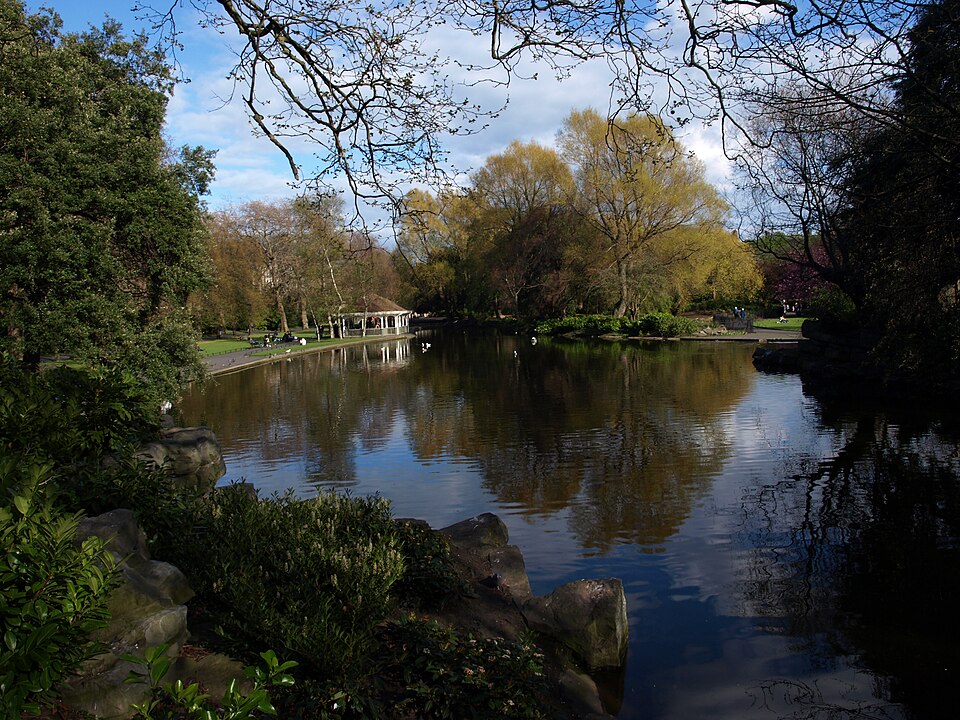 Ponto Turístico Parque St. Stephen's Green em Dublin