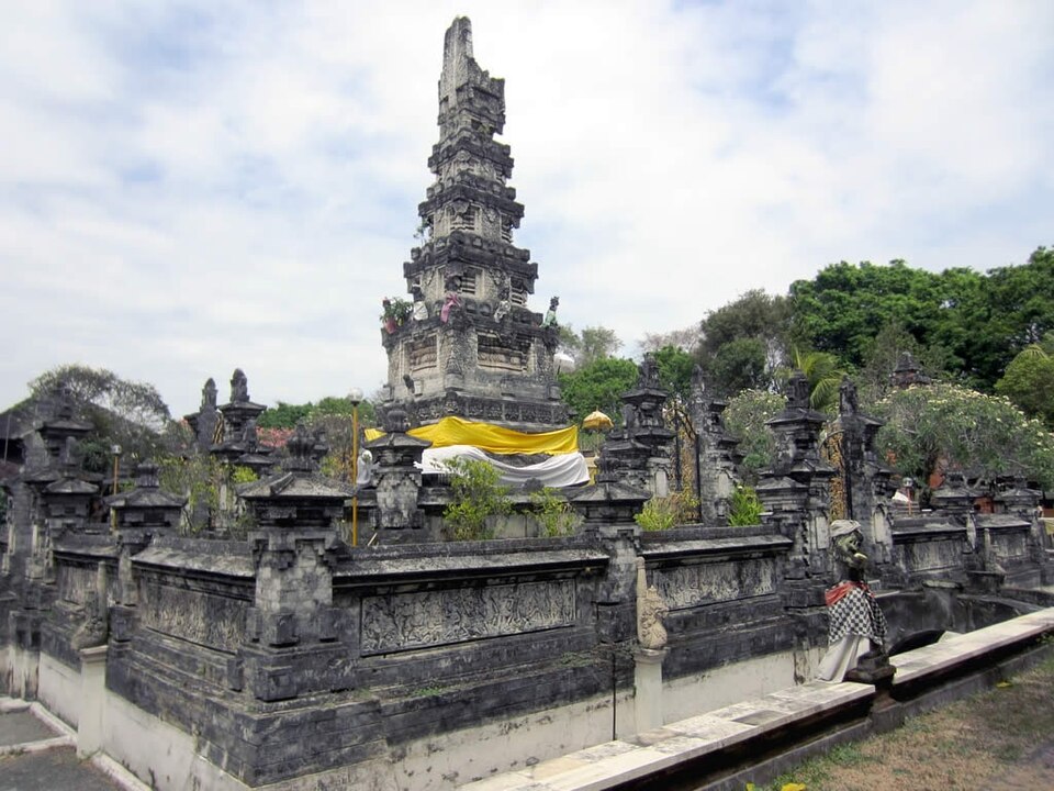 Ponto Turístico Templo Pura Jagatnatha em Denpasar