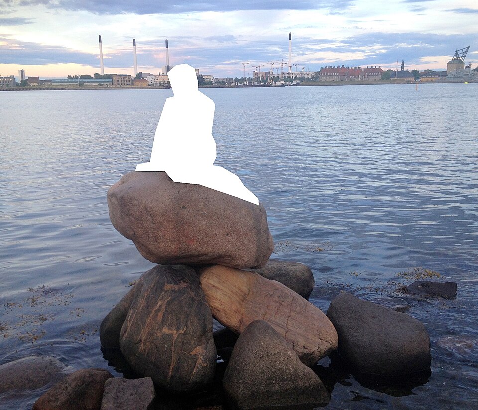 Ponto Turístico Estátua da Pequena Sereia (Den Lille Havfrue) em Copenhaga