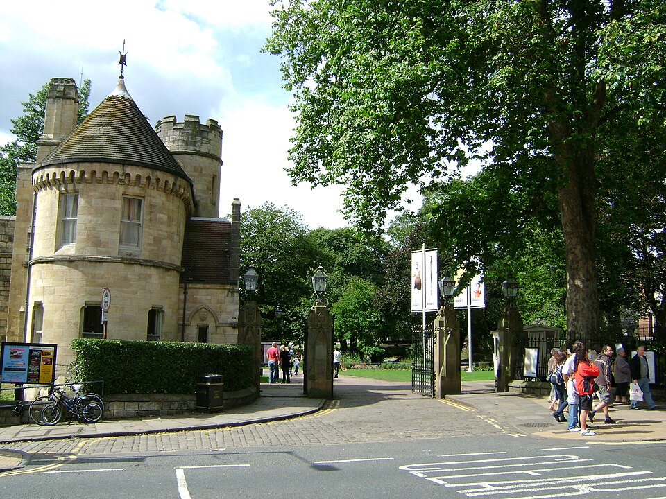 Ponto Turístico Jardins do Museu de York (Museum Gardens) em York
