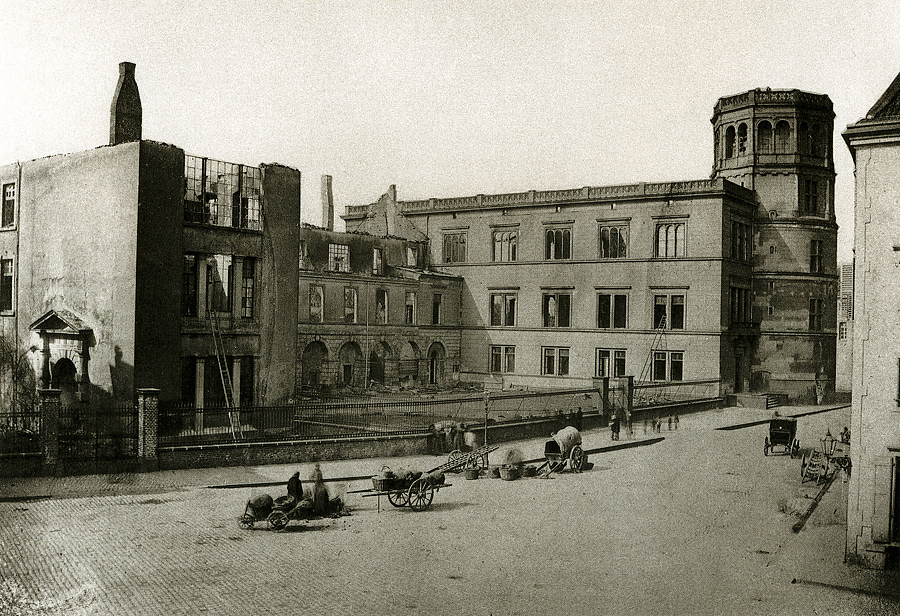 Ponto Turístico Palácio de Benrath (Schloss Benrath - Arredores) em Düsseldorf