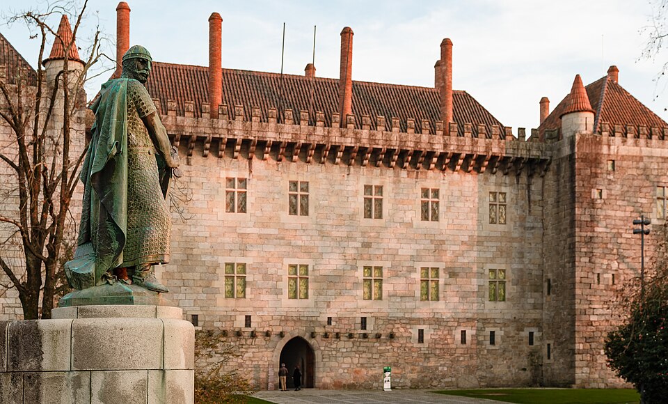 Ponto Turístico Castelo de Guimarães em Guimarães