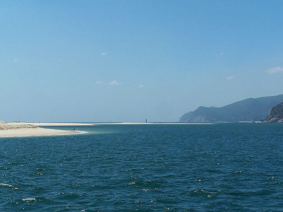 Ponto Turístico Reserva Natural do Estuário do Sado (Piers) em Setúbal