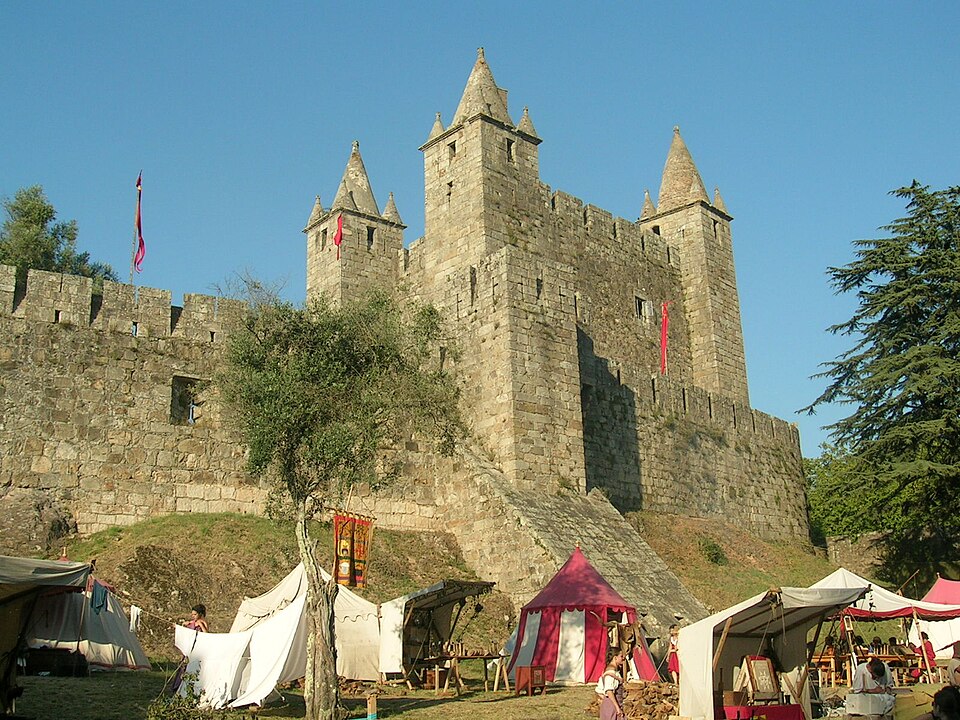 Ponto Turístico Castelo de Santa Maria da Feira em Santa Maria da Feira