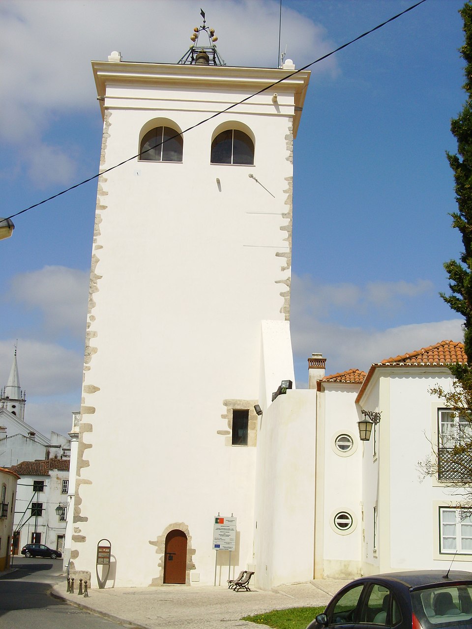 Ponto Turístico Torre das Cabaças (Museu do Tempo) em Santarém