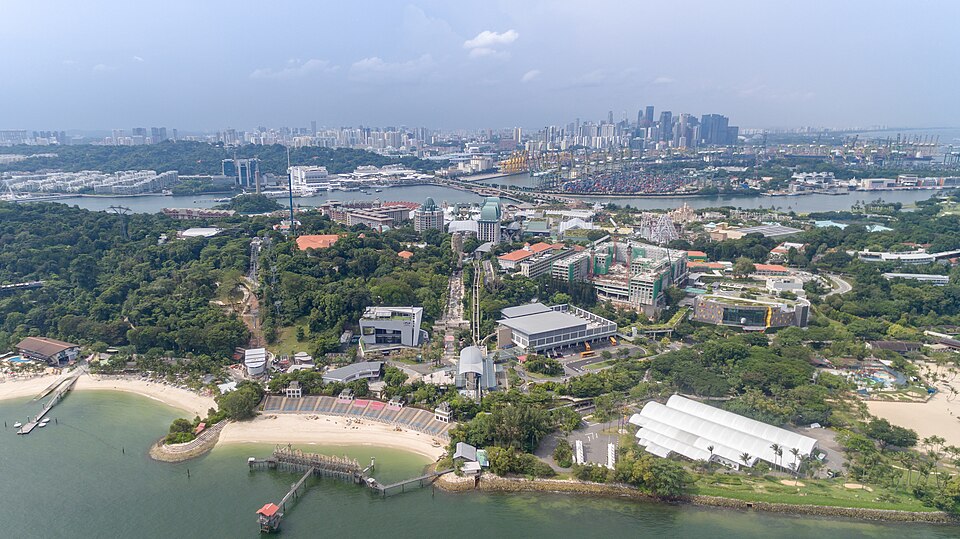 Ponto Turístico Praia Tanjong em Sentosa