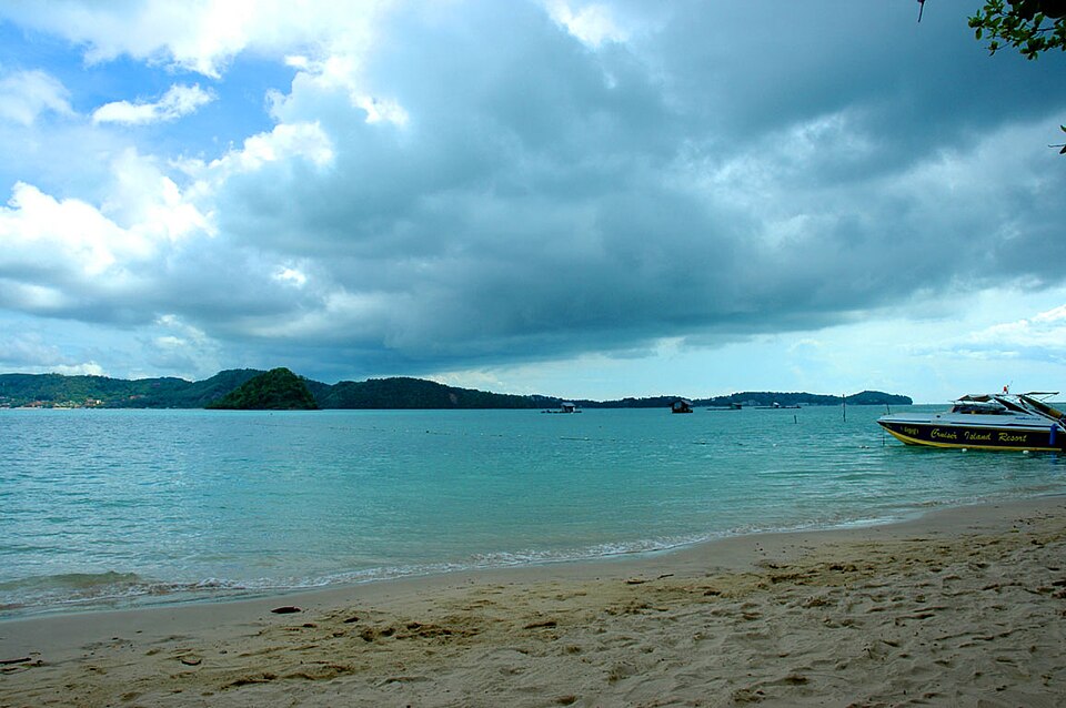 Ponto Turístico Praia de Patong em Patong